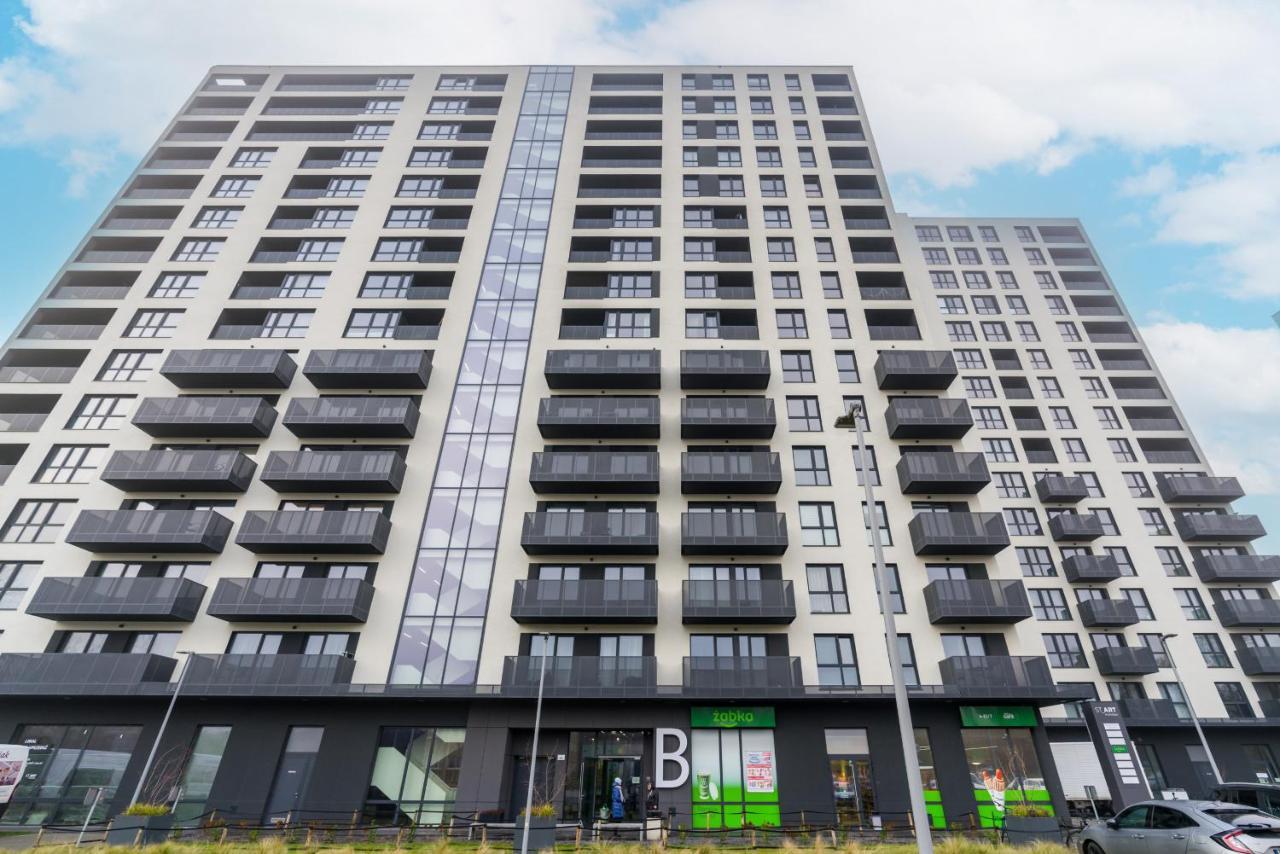 Widokowy Apartament Wojciechowskiego Parking I Loggia By Renters Prestige ポズナン エクステリア 写真
